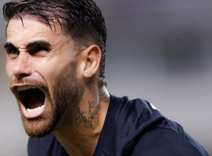 Felipe Vizeu remo